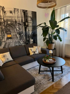 West Budapest Apartman